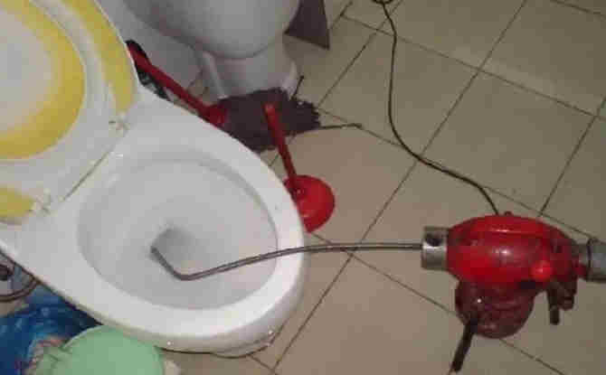 镇康马桶通下水